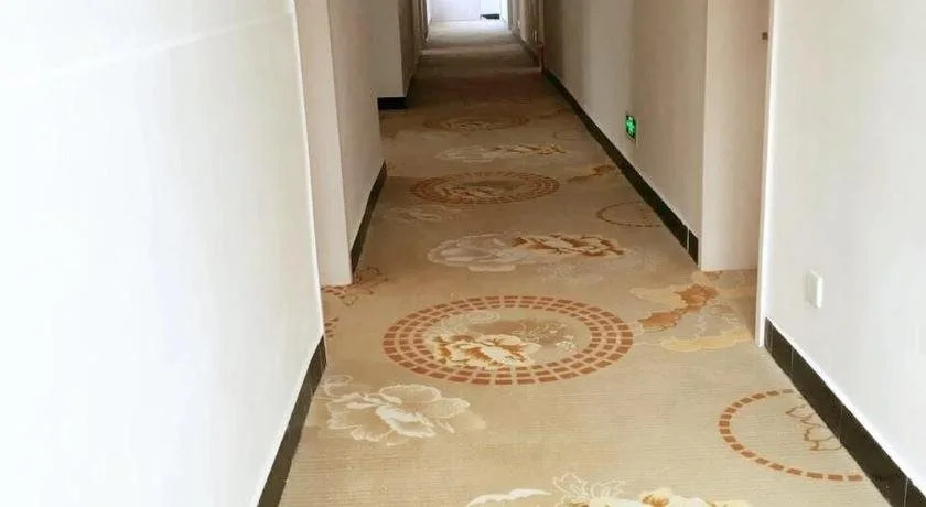 Shenghong Hotel