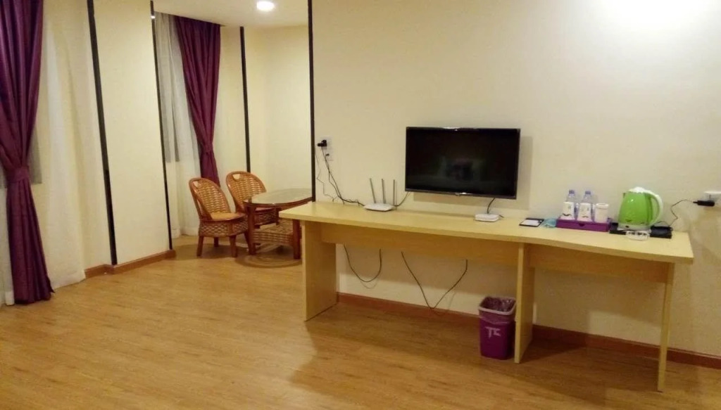 Pai Hotel Zhanjiang Xuwen