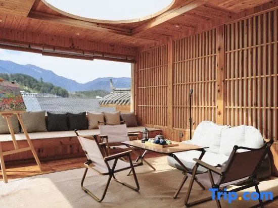 Wonderful time Homestay (Jinzhai Tiantangzhai Branch)
