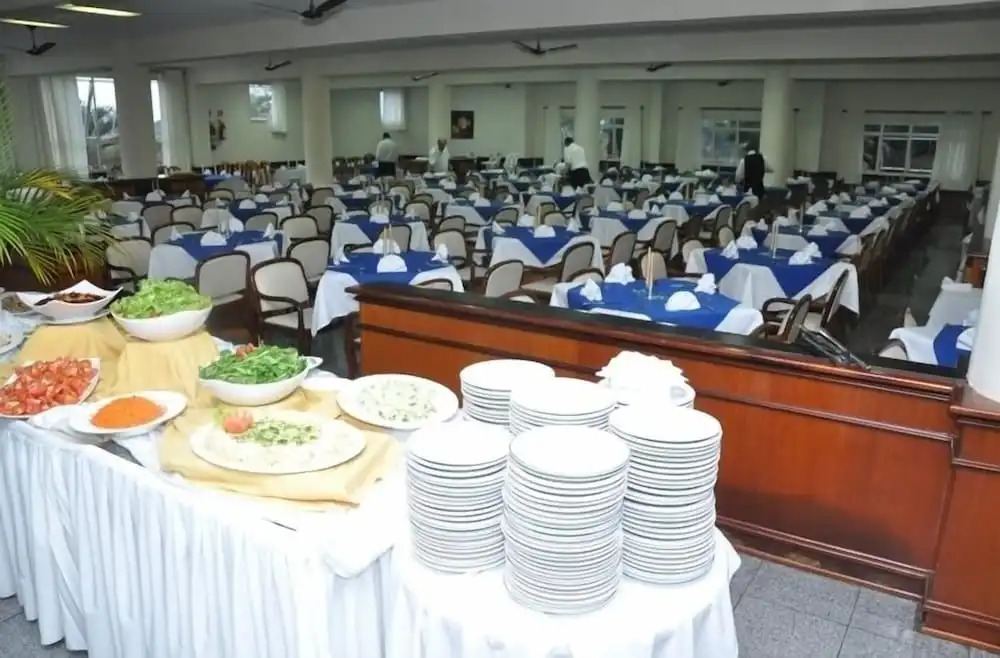 Rovi Plaza Hotel