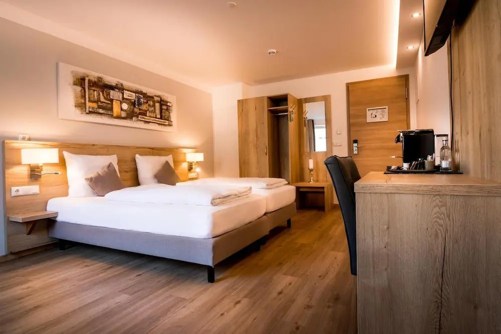Hotel am Kumpfmühler Kastell