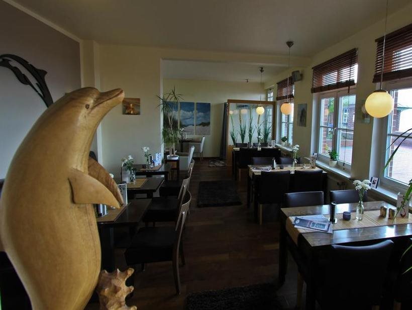AKZENT Strandhotels Seestern, Delphin & Lachs
