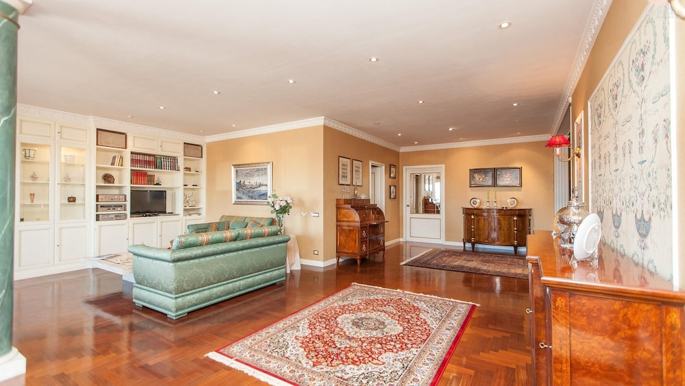 Rental in Rome Aurelia Montana Luxury Apartment