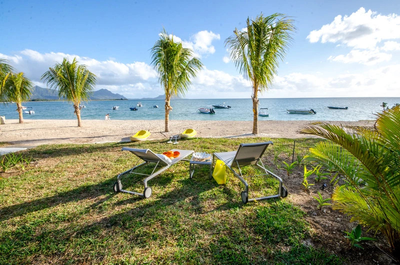 L'Escale Beachfront Luxury Suite By Dream Escapes
