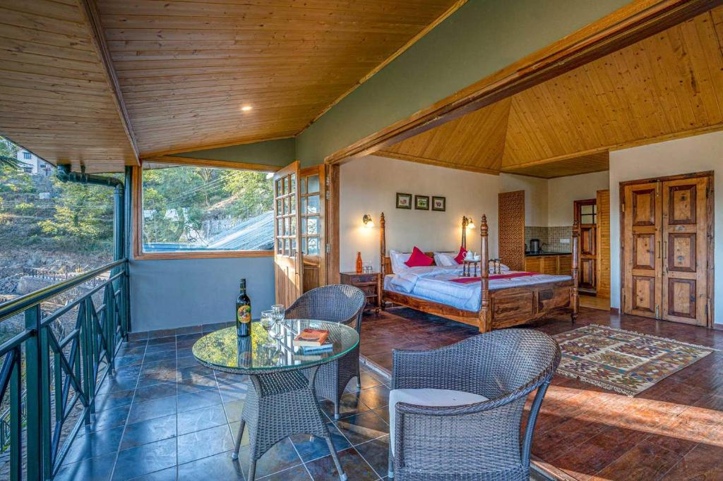StayVista at Paris Villa