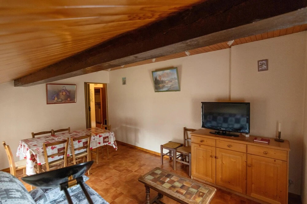 Apartment with 2 Bedrooms in Saint-Martin-De-Belleville, with Wonderful Mountain View - 2 Km From the Slopes