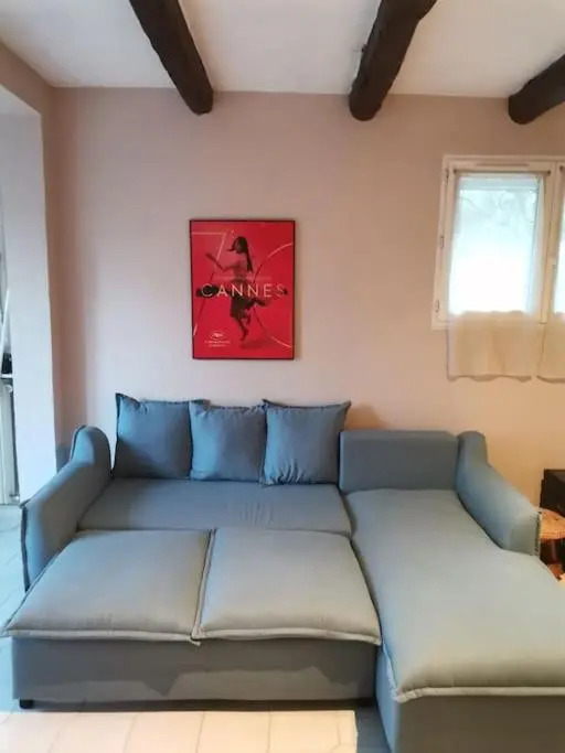 Relaxing 2p apartment in front of a lovely garden