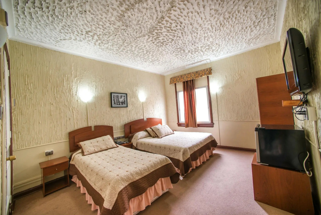 Hotel Sahara Inn