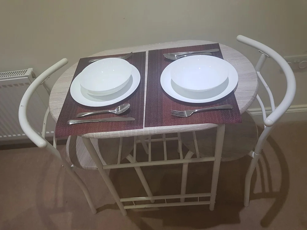 Lovely Large Garden Flat