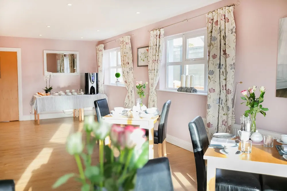 Caravogue House Bed & Breakfast