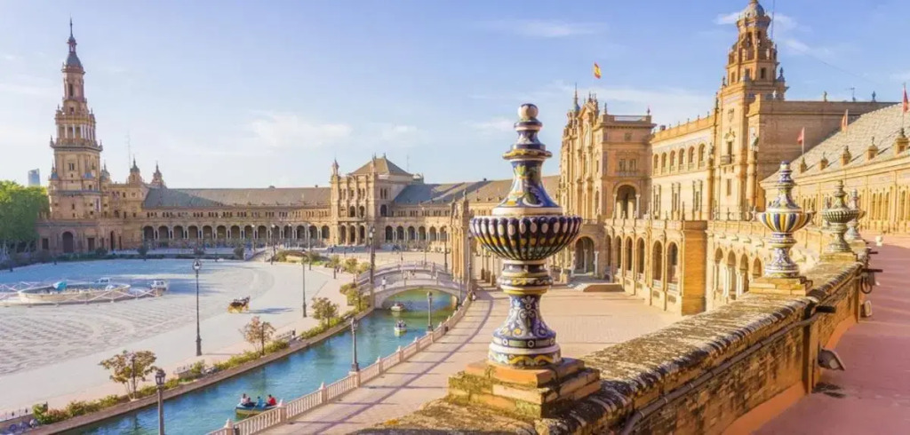 Plaza España, acogedor apartamento con patio