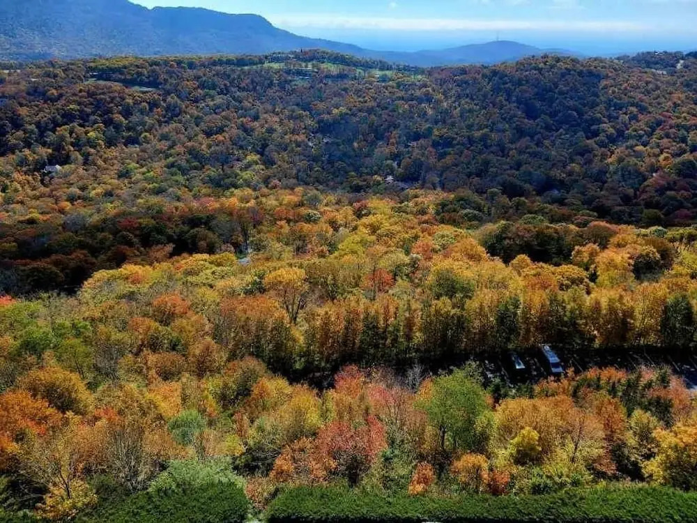 Handsome Condo, View in Sugar Mountain, Heated Pool & Jacuzzi by Redawning