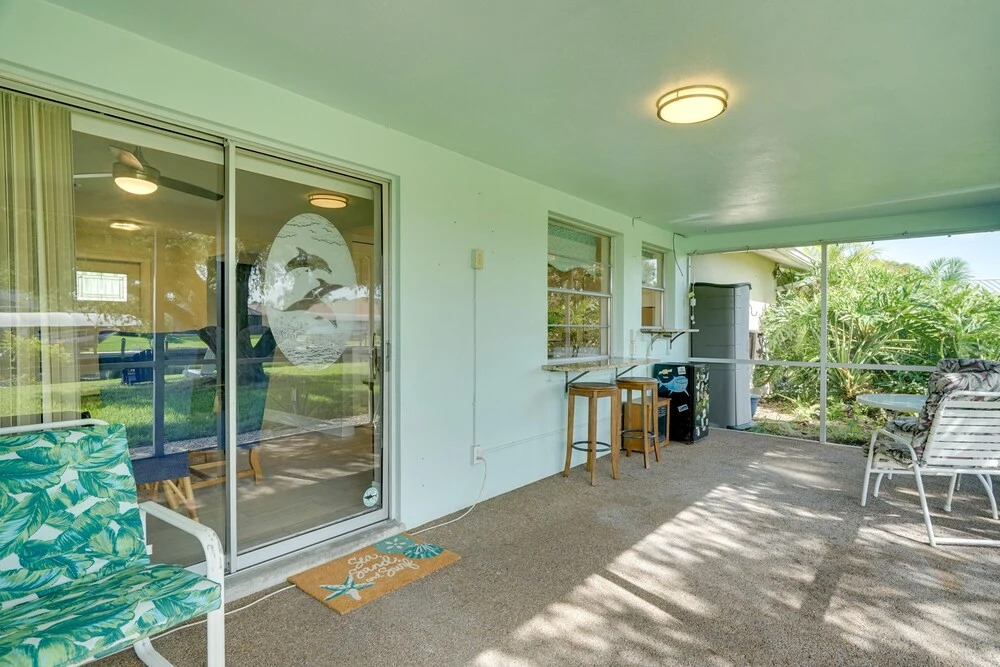 Dock & Screened Porch: Waterfront Cape Coral Home