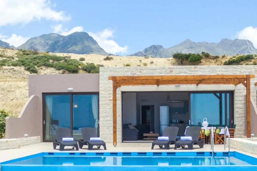 Mary Beach villas