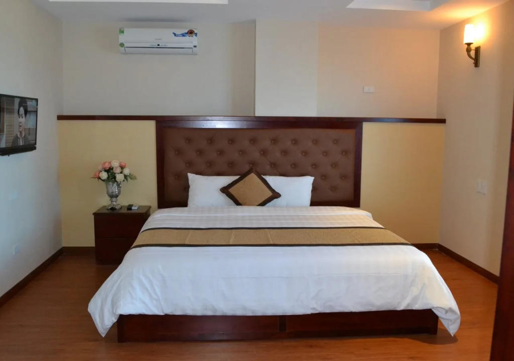 Kenny Hotel Ha Long