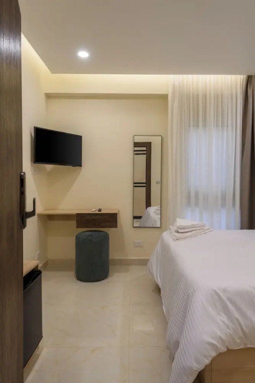 Hazel Spaces in Heliopolis
