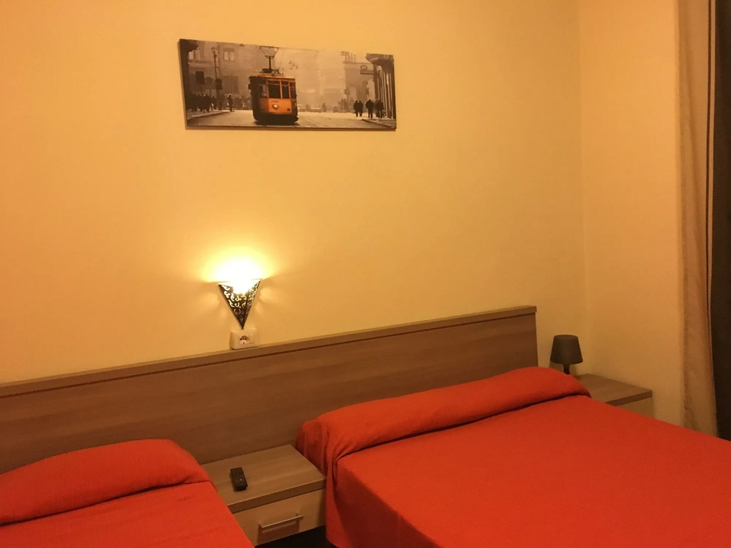 Bovisa House B&B private rooms