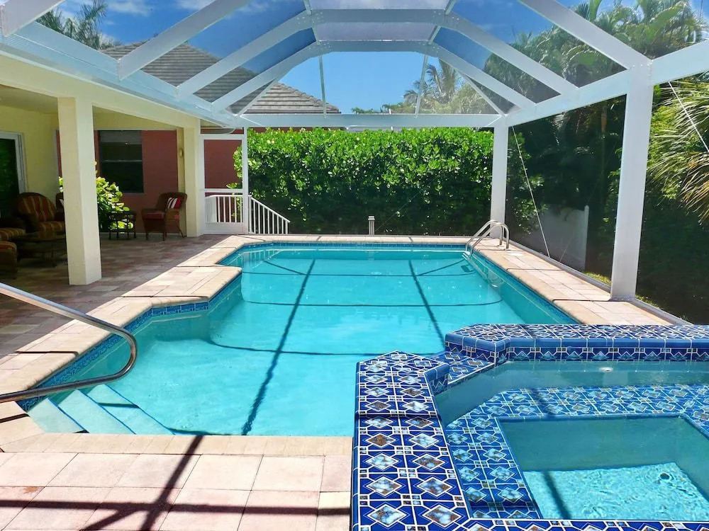 248 Castaways Street