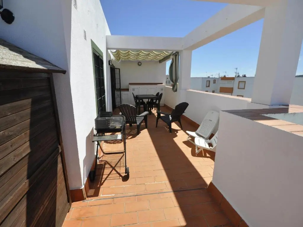 Ático Con Terraza Y Barbacoa Solo Familias Parejas