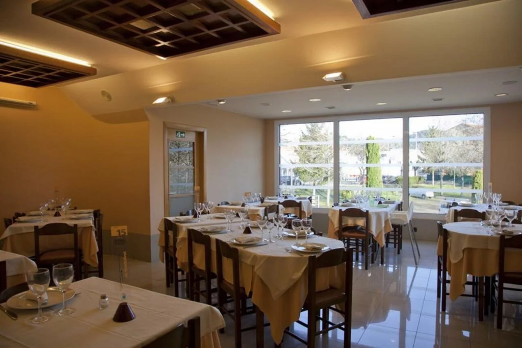 HOTEL LA PERLA
