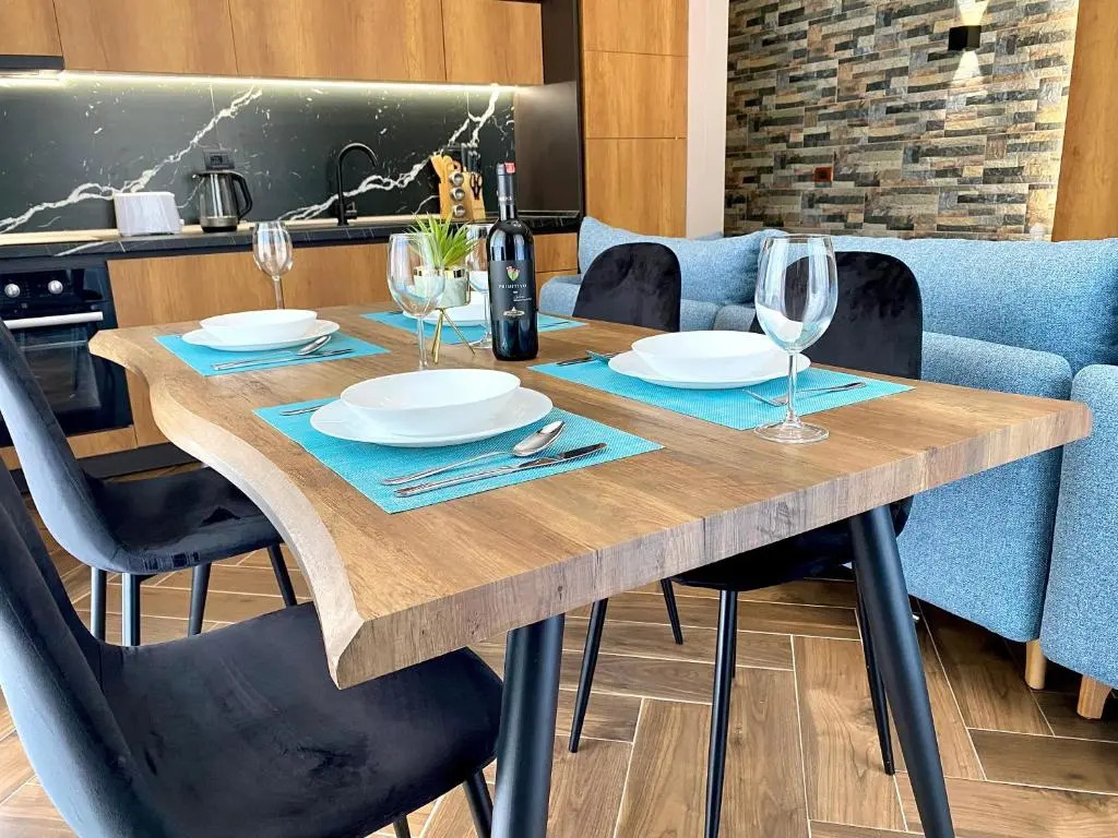 Eka Luxury Apartment