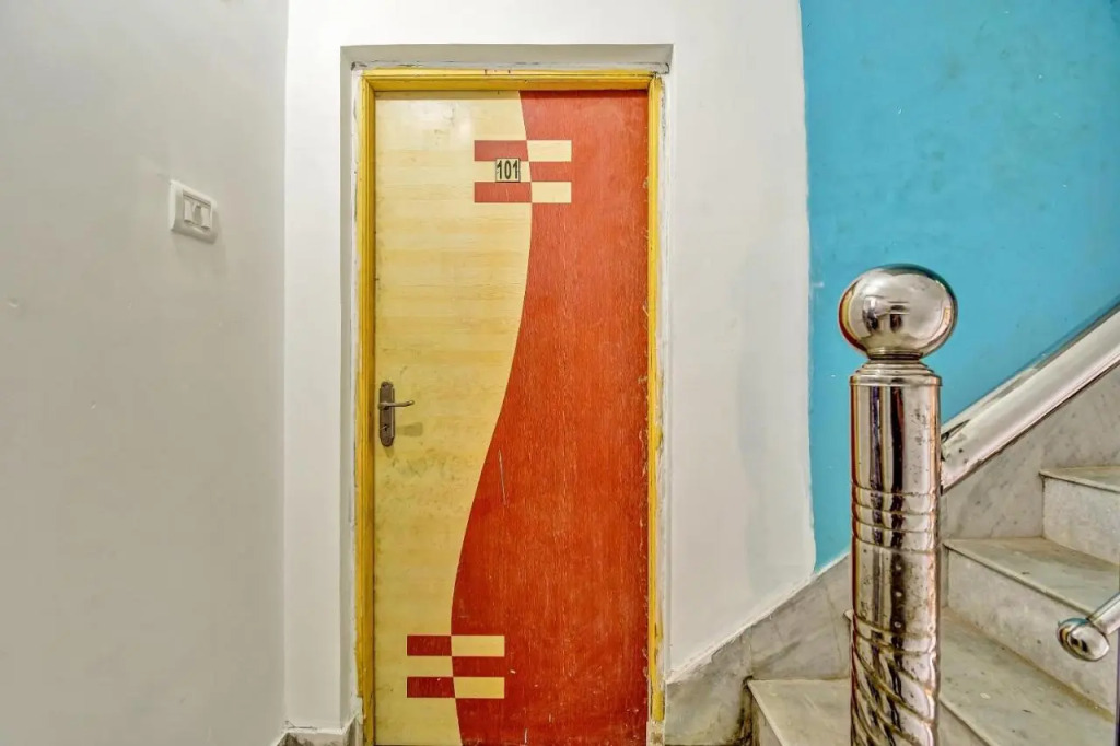 OYO 88202 Starlight Guest House