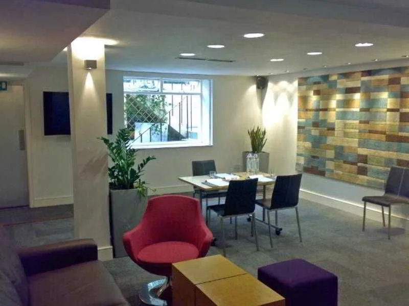 Umi Hotel