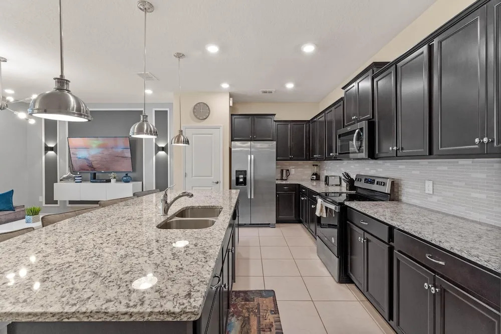 117 JW - 5BR Resort Townhome: Private Pool