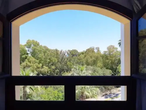 ☆Stylish 2br with Views To the Sea & Near Golf