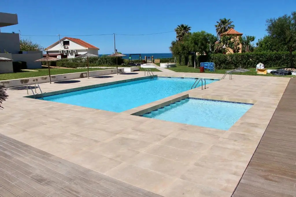 Tierra de Mar 06 by homeprive