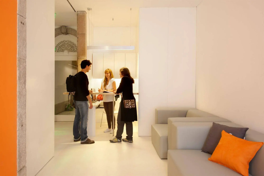 Porto Lounge Hostel & Guesthouse by Host Wise