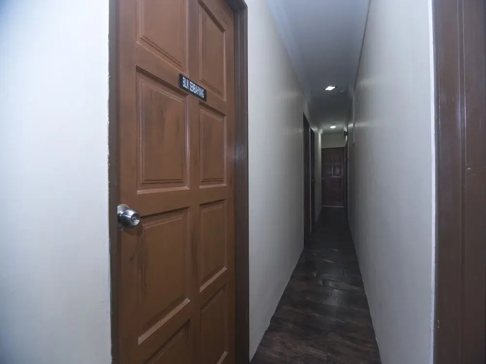 Oyo 11344 I Home Hotel