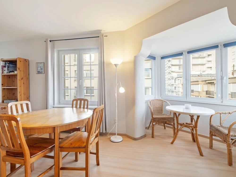 Modern Apartment in Westende/Middelkerke with Beach Nearby