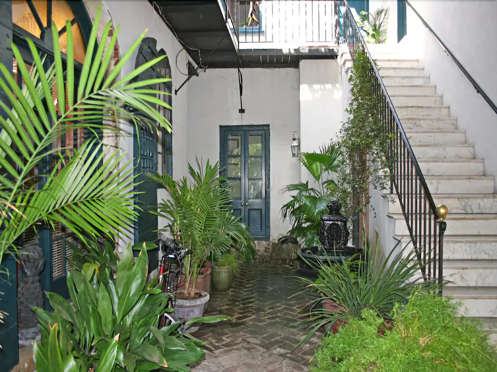 27 State Street