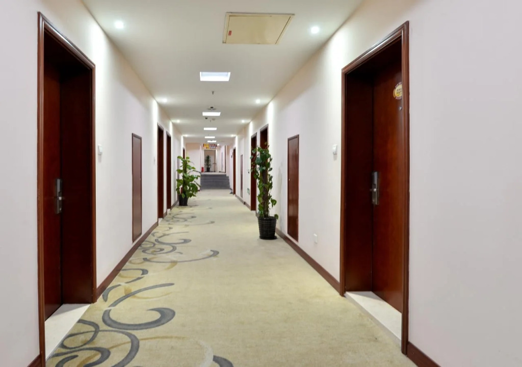 24K International Hotel - People Square Branch