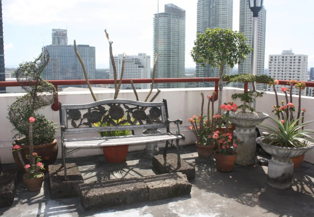 The Perla Hotel