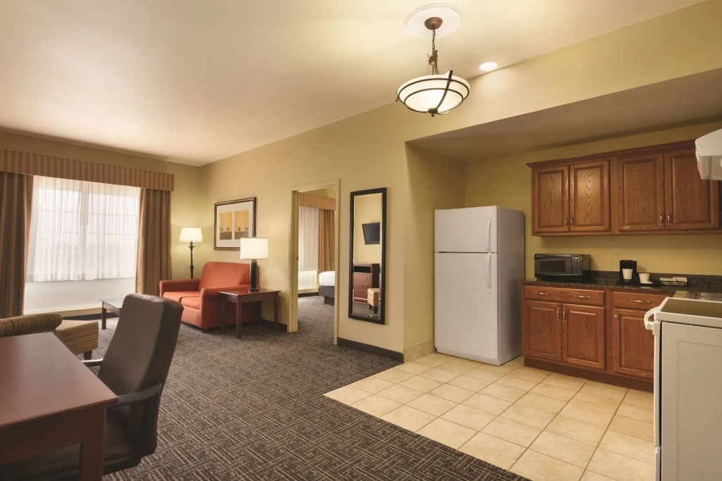 Country Inn & Suites by Radisson, Goodlettsville, TN