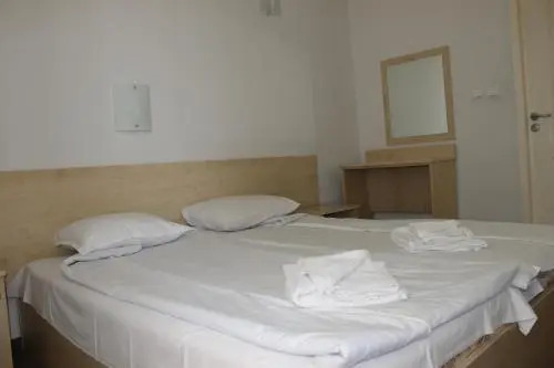Bisser Aparthotel