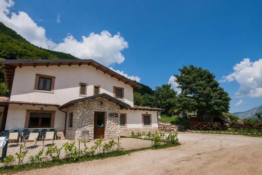 Al Peschio Pizzuto Agriturismo