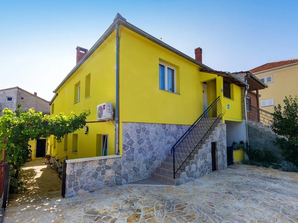 Apartment With one Bedroom in Zadar, With Enclosed Garden and Wifi - 1