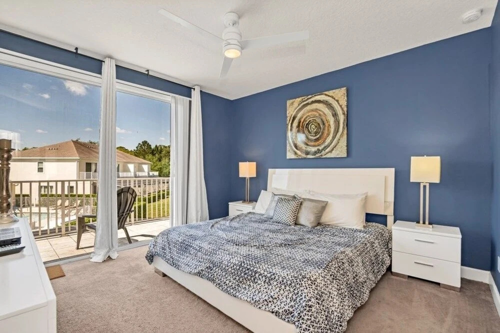 1511retreat 3 Bedroom Townhouse by Redawning