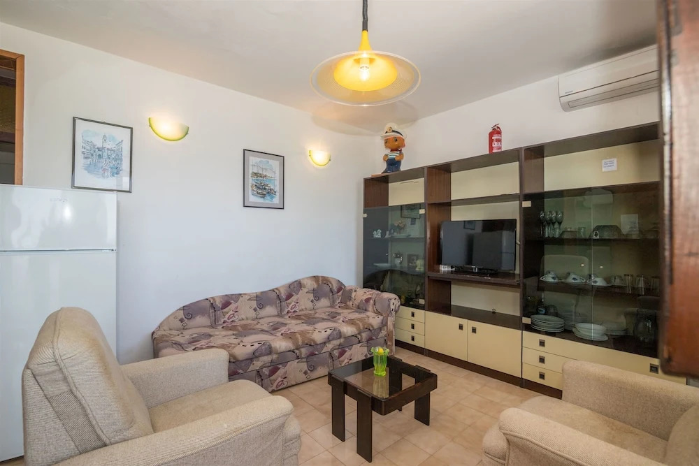 Apartments Ivan