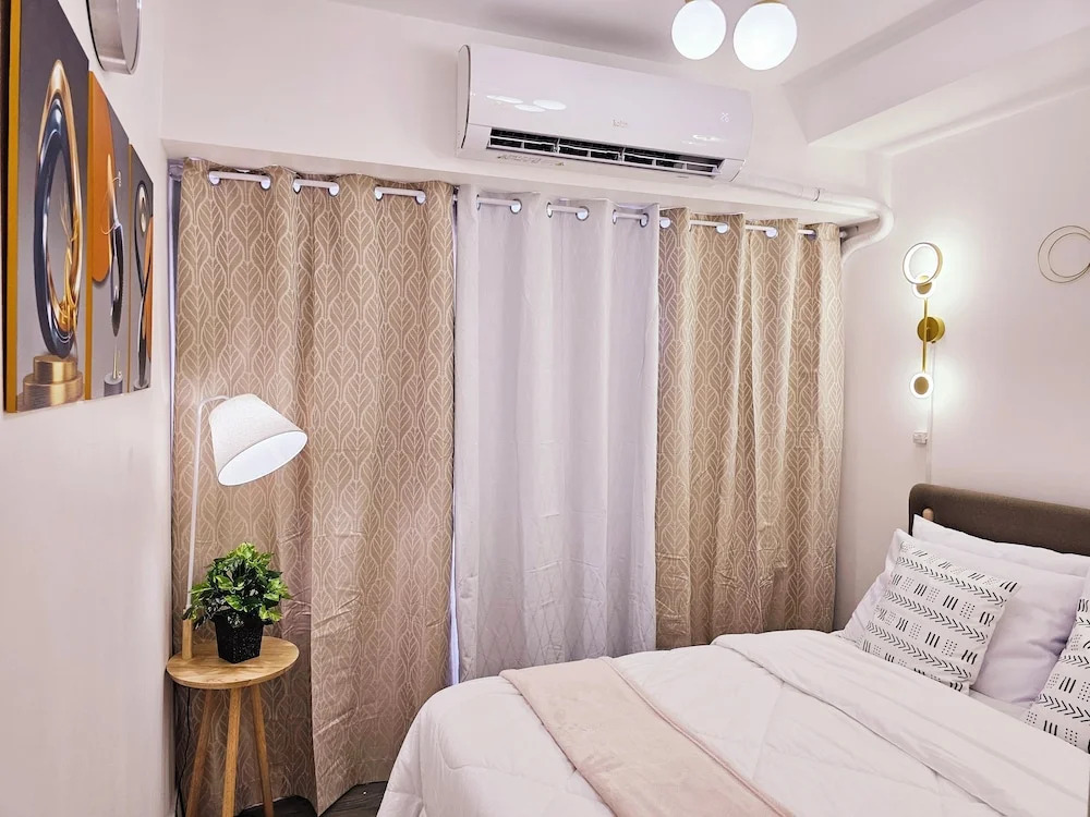 Acellyne's Suites at The Residences