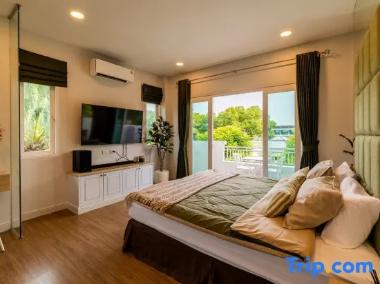 Perfect Lake House, Lakeside Retreat , Nonthaburi