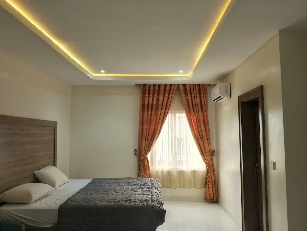 Favour home