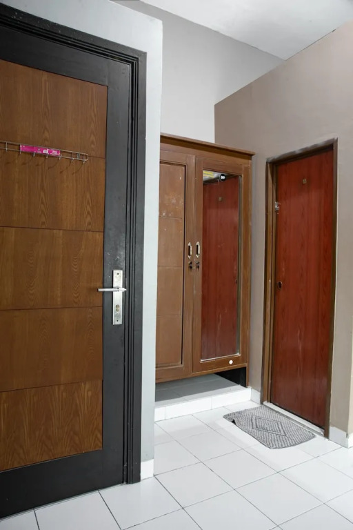 OYO 92588 Grand Lie Cost Syariah