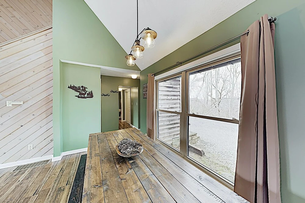 New Listing! Great Smoky W/ Hot Tub 3 Bedroom Home