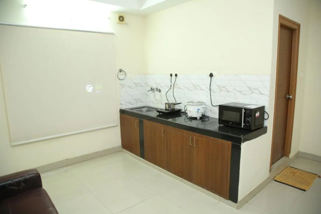 Hotel Siri Inn Hitech City