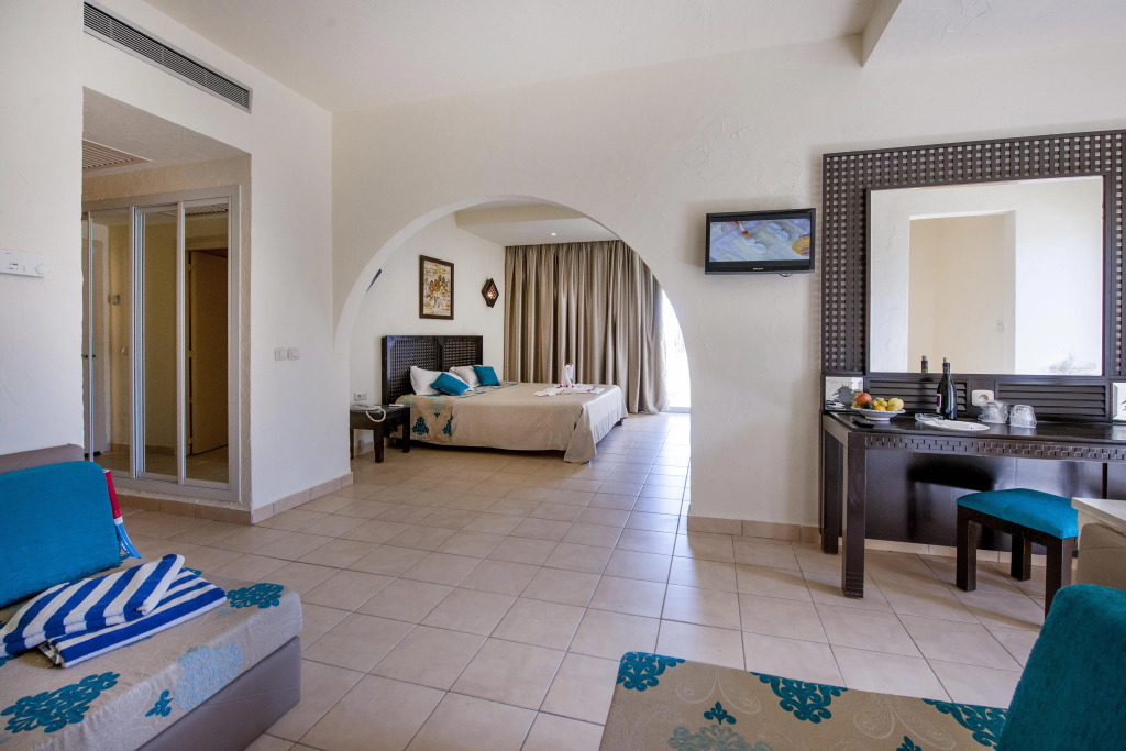Welcome Meridiana Resort - Families and Couples Only