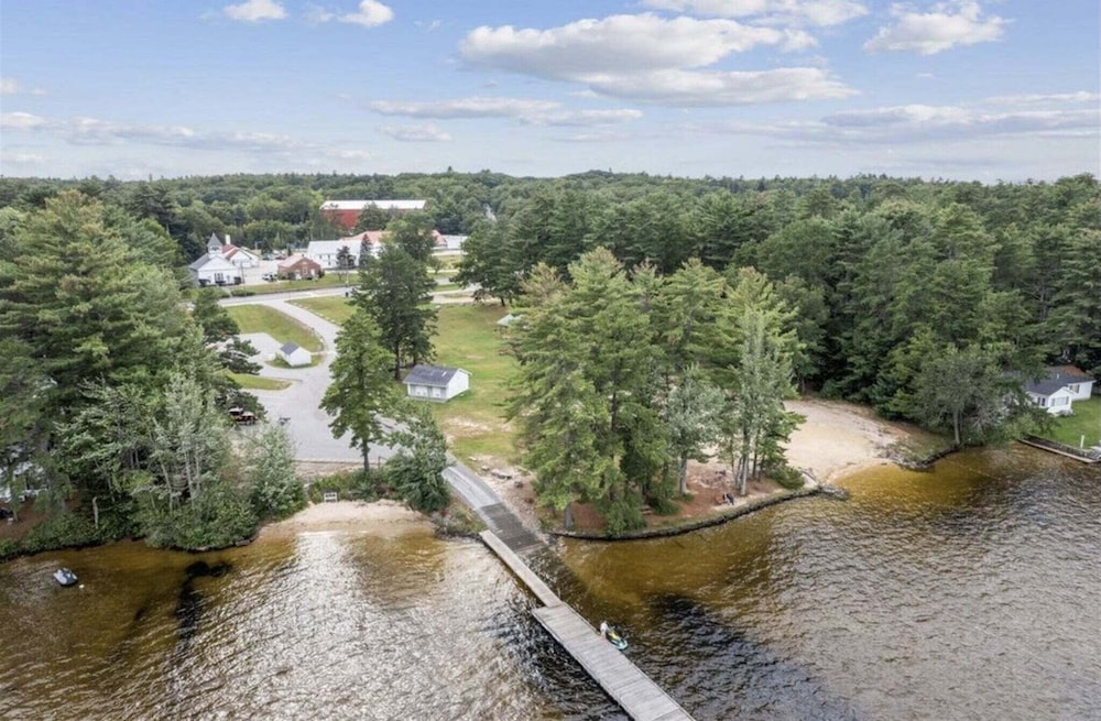 Lakeside Retreat Limit 10 3 Bedroom Home